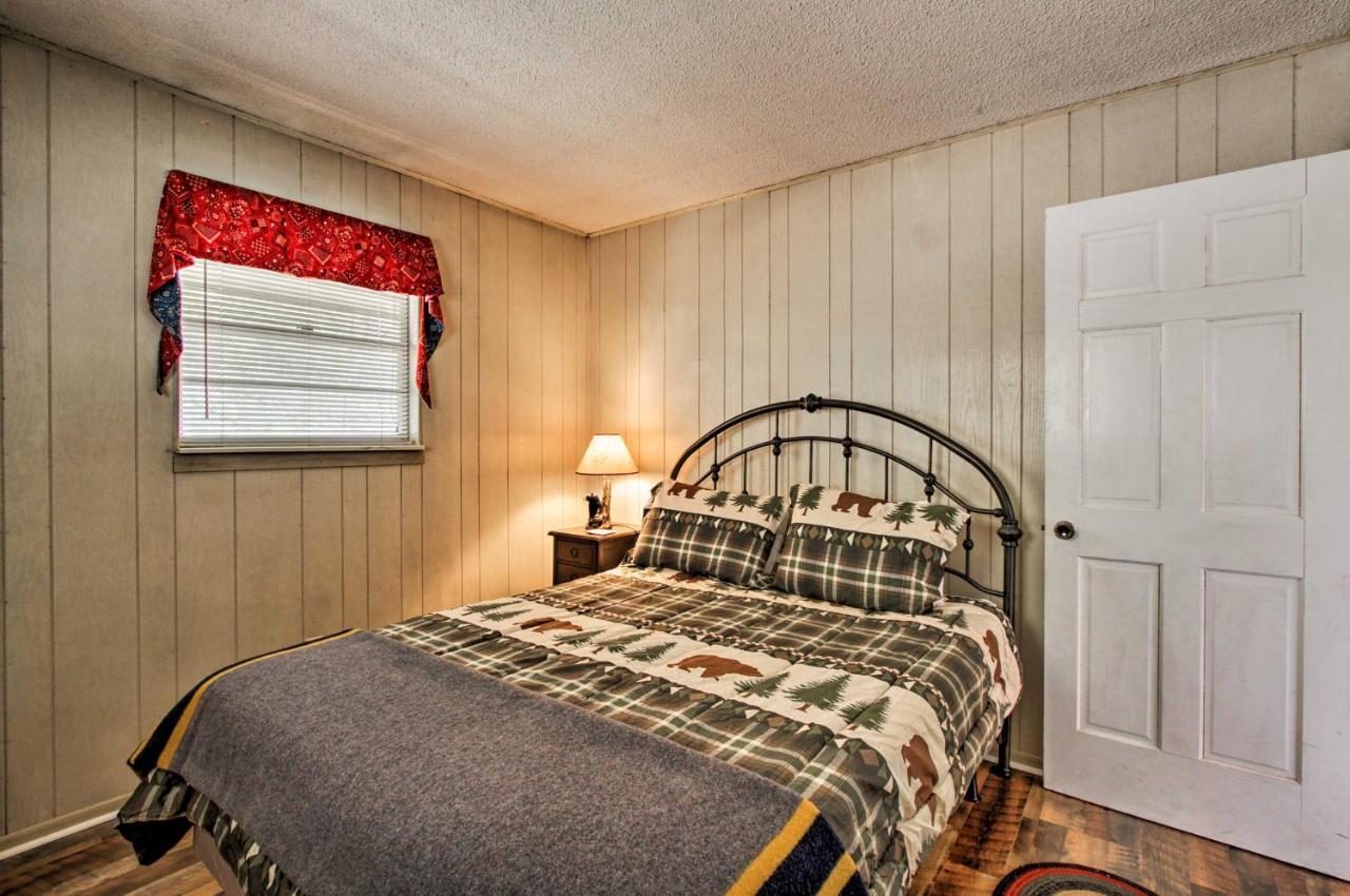 Quiet Cabin With Mountain Views About 3 Mi To แกตลิงเบิร์ก ภายนอก รูปภาพ